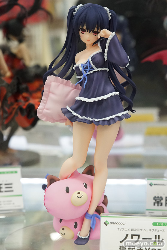 秋葉原の新作フィギュア展示の様子22