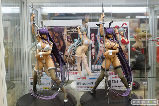 秋葉原の新作フィギュア展示の様子19