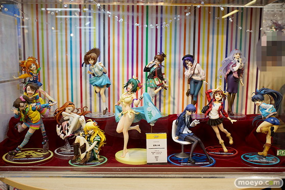 秋葉原の新作フィギュア展示の様子27