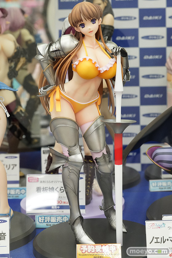 秋葉原の新作フィギュア展示の様子53