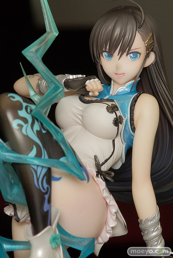 アクアマリンのブレードアークス from シャイニングEX 白き雷龍 パイロンの新作フィギュアPVCサンプル画像04