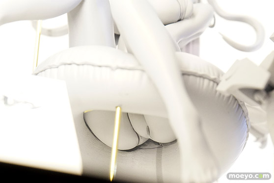 ウェーブの新作フィギュア アズールレーン プリンツ・オイゲン【色褪せない笑顔】 の監修中原型画像15