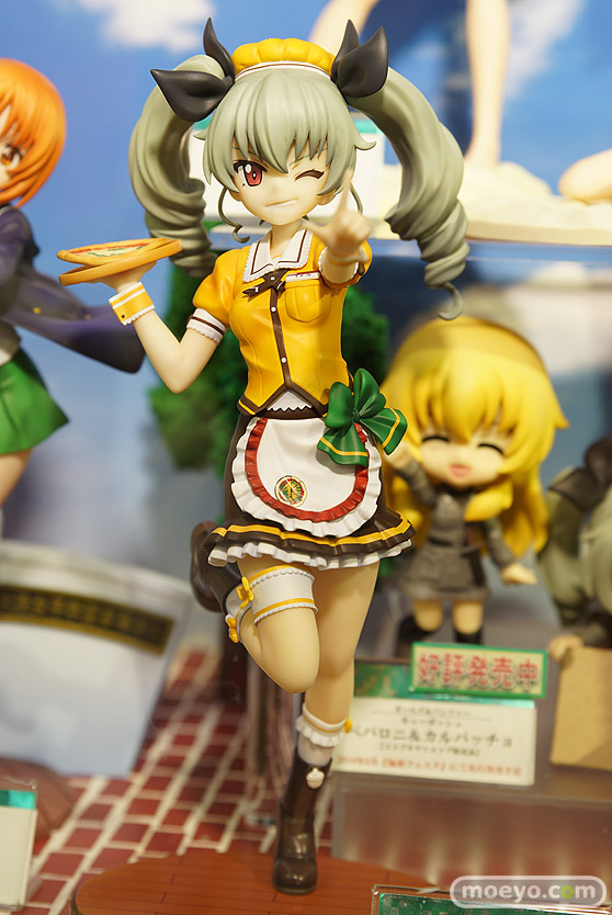 秋葉原の新作フィギュア展示の様子09