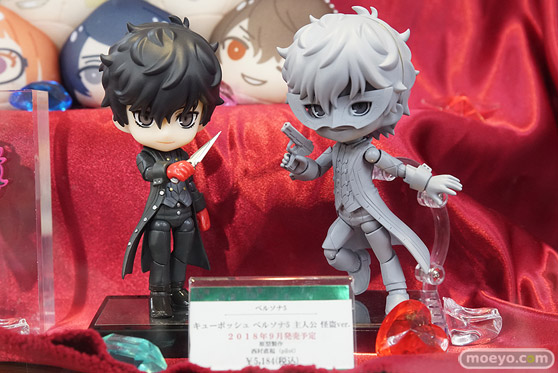 秋葉原の新作フィギュア展示の様子16