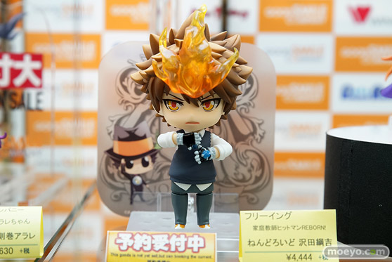 秋葉原の新作フィギュア展示の様子20