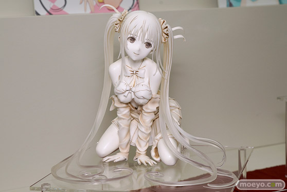 BINDingの新作フィギュア ペットのM嬢 穴山芽衣 の無彩色サンプル画像03