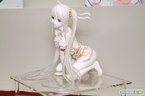 BINDingの新作フィギュア ペットのM嬢 穴山芽衣 の無彩色サンプル画像05