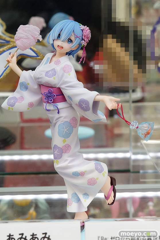 秋葉原の新作フィギュア展示の様子11