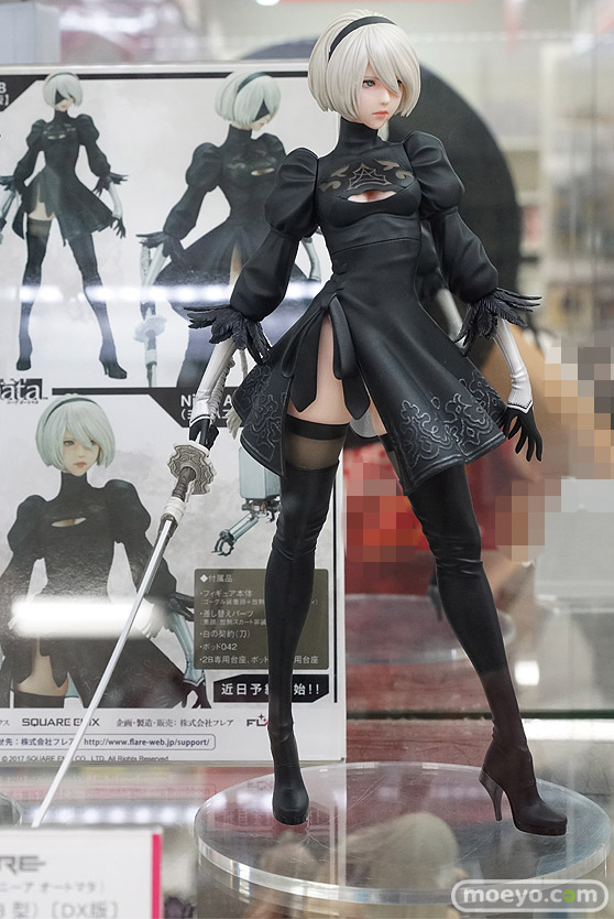 秋葉原の新作フィギュア展示の様子18