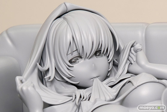 ロケットボーイ 赤ずきんコスの女の子（仮） 掃除朋具 07