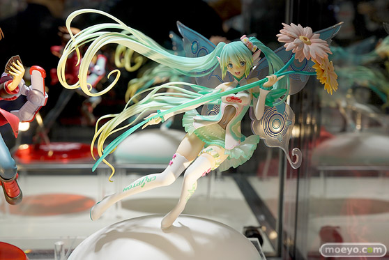 秋葉原の新作フィギュア展示の様子11