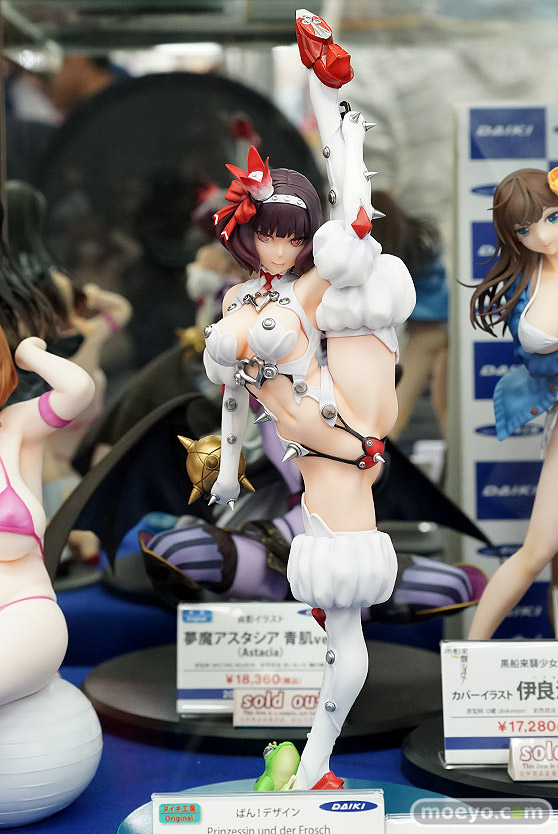 秋葉原の新作フィギュア展示の様子17