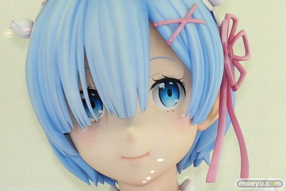 Re:ゼロから始める異世界生活 レム 1/1 胸像フィギュア06