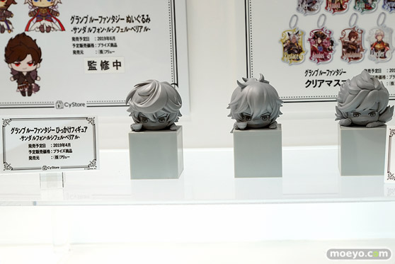 秋葉原の新作フィギュア展示の様子10