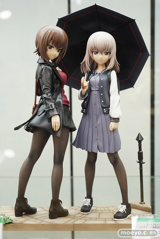 秋葉原の新作フィギュア展示の様子05