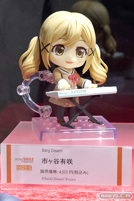 秋葉原の新作フィギュア展示の様子11