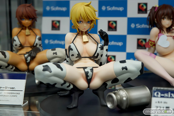 秋葉原の新作フィギュア展示の様子19