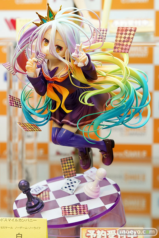 秋葉原の新作フィギュア展示の様子30