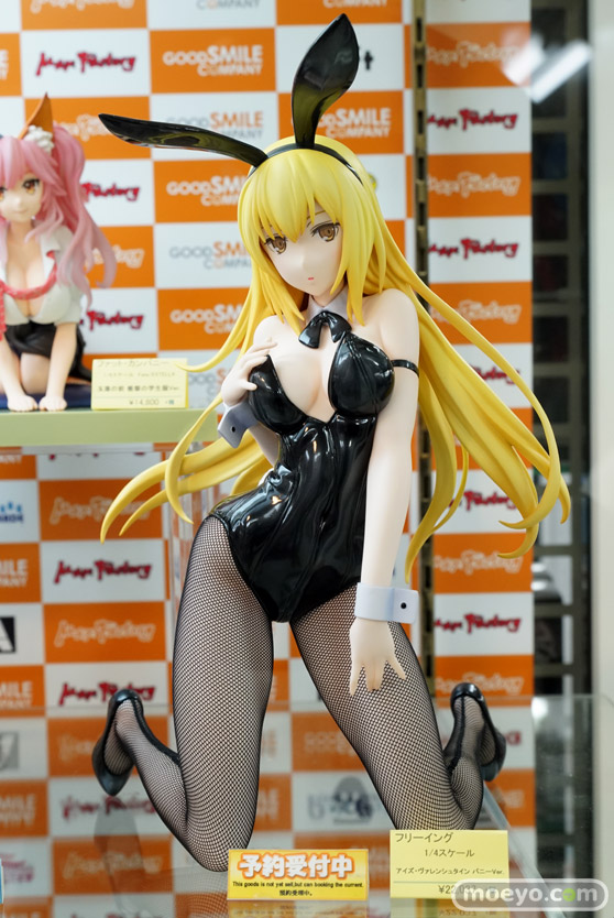 秋葉原の新作フィギュア展示の様子32