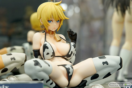 秋葉原の新作フィギュア展示の様子35