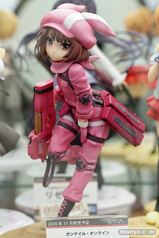 秋葉原の新作フィギュア展示の様子45