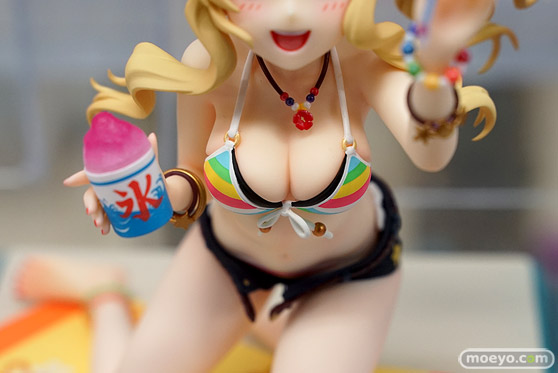 秋葉原の新作フィギュア展示の様子06