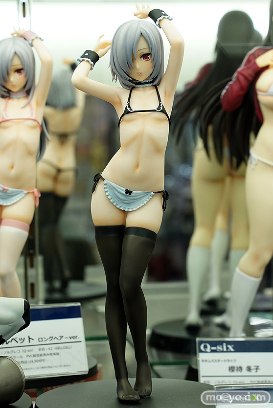 秋葉原の新作フィギュア展示の様子46