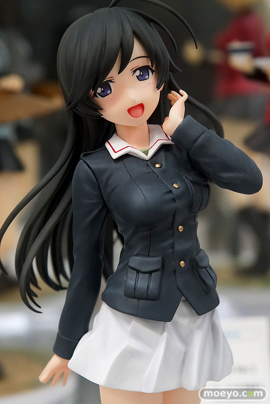 秋葉原の新作フィギュア展示の様子05