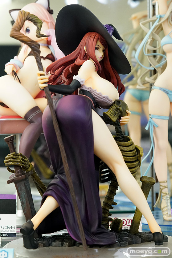 秋葉原の新作フィギュア展示の様子25