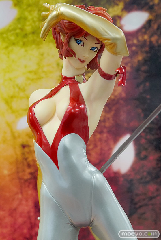 秋葉原の新作フィギュア展示の様子31