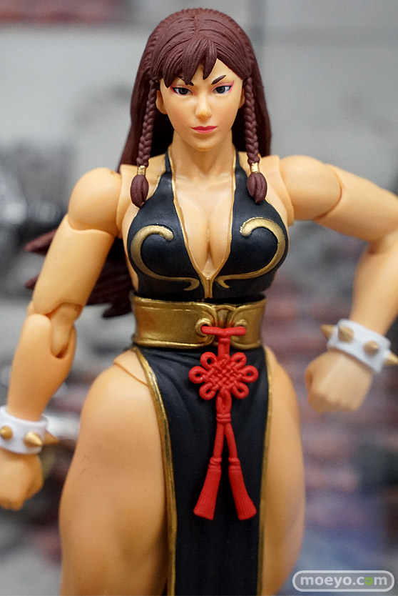 秋葉原の新作フィギュア展示の様子05