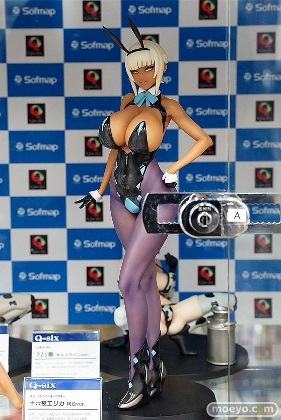 秋葉原の新作フィギュア展示の様子25