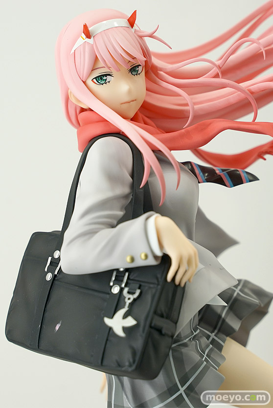 秋葉原の新作フィギュア展示の様子04