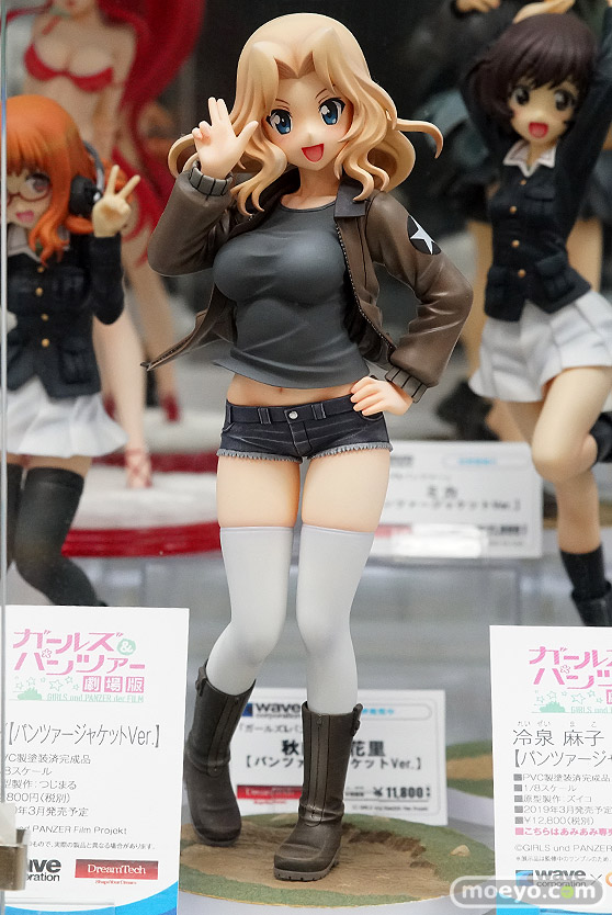 秋葉原の新作フィギュア展示の様子　20190104　17