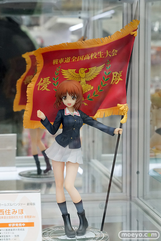 秋葉原の新作フィギュア展示の様子　20190104　26