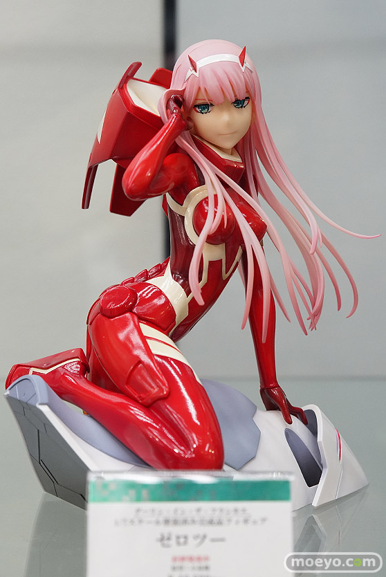 秋葉原の新作フィギュア展示の様子　20190104　01