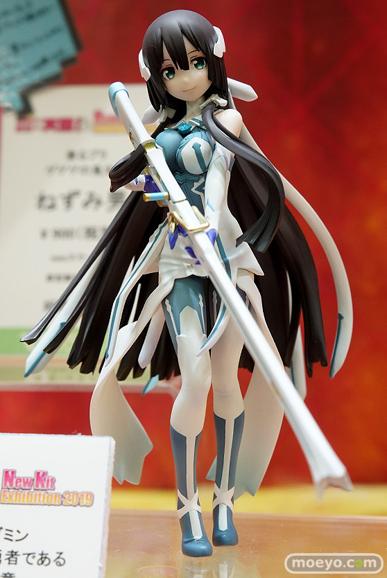 秋葉原の新作フィギュア展示の様子　20190104　48