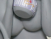 魅惑の半裸姿で立体化！フリーイング新作フィギュア「S-style  ノーゲーム・ノーライフ ジブリール 精霊シャンプーVer.」監修中原型が展示！【ワンホビG 2018秋】