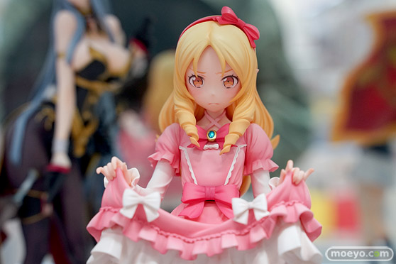 秋葉原での新作フィギュア展示の様子08