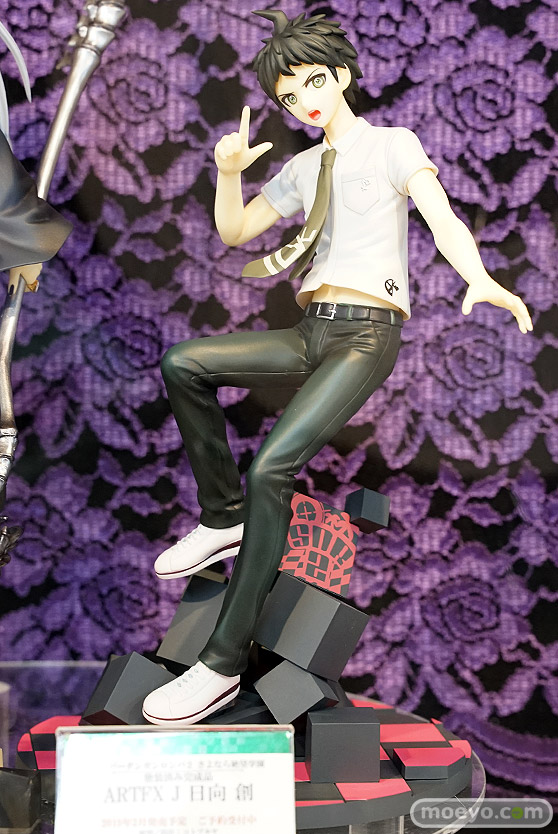 秋葉原での新作フィギュア展示の様子13