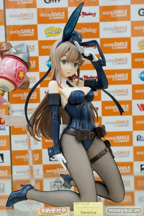 秋葉原での新作フィギュア展示の様子19