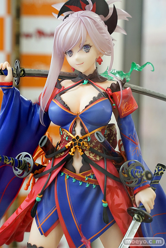 秋葉原での新作フィギュア展示の様子22