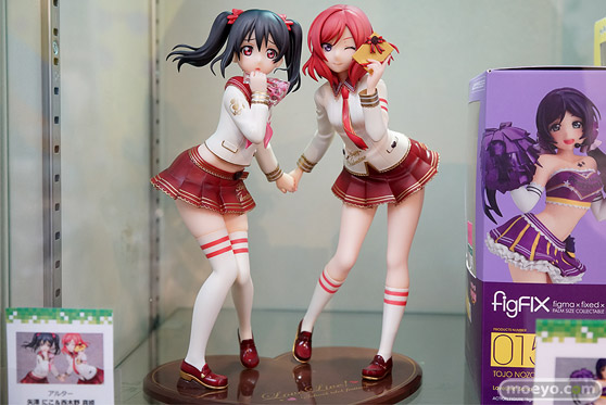 秋葉原の新作っフィギュア展示の様子 07