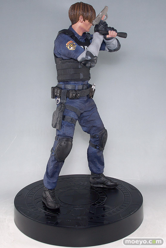 カプコン BIOHAZARD RE：2 Z Version COLLECTOR’S EDITION フィギュア レオン・S・ケネディ 04