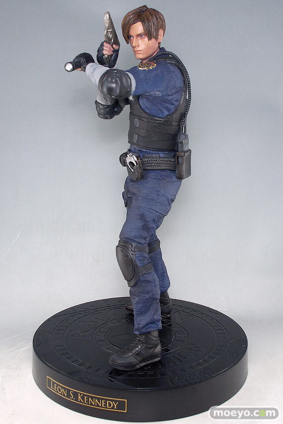 カプコン BIOHAZARD RE：2 Z Version COLLECTOR’S EDITION フィギュア レオン・S・ケネディ 08