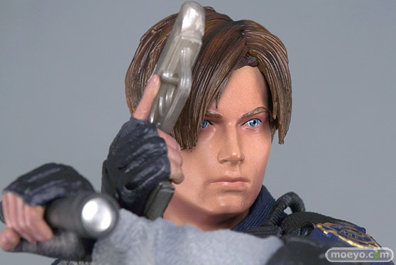 カプコン BIOHAZARD RE：2 Z Version COLLECTOR’S EDITION フィギュア レオン・S・ケネディ 13