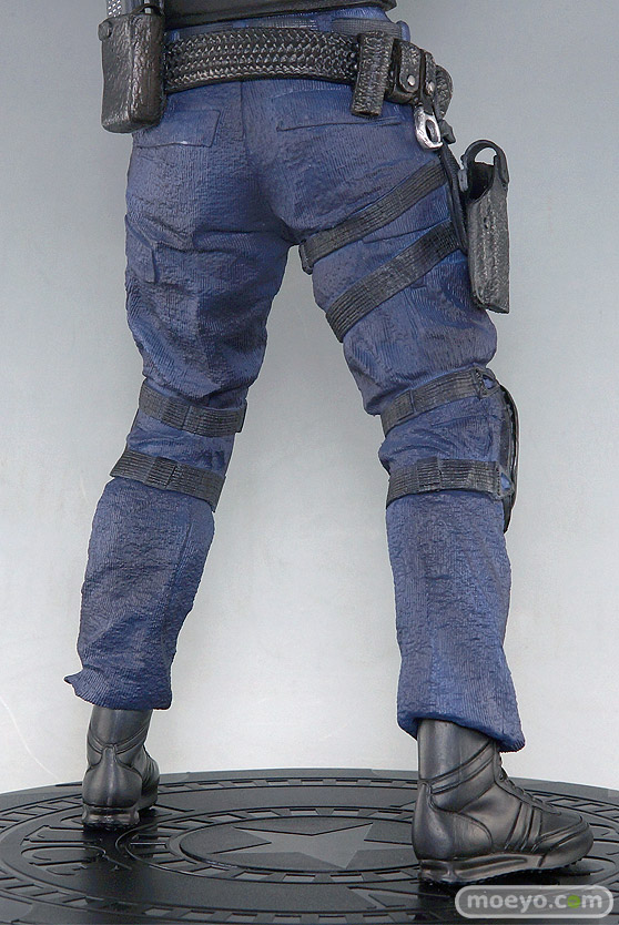 カプコン BIOHAZARD RE：2 Z Version COLLECTOR’S EDITION フィギュア レオン・S・ケネディ 22