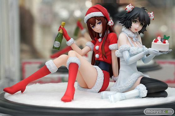 秋葉原の新作フィギュア展示の様子07