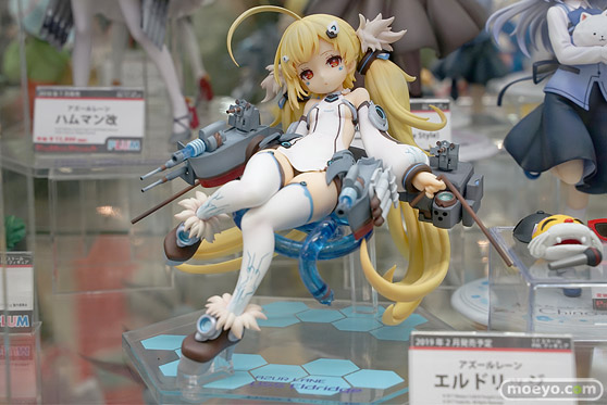 秋葉原の新作フィギュア展示の様子36