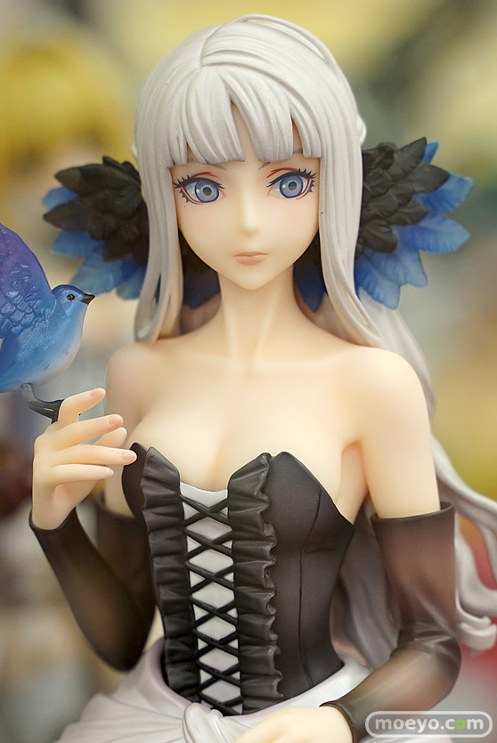 秋葉原の新作フィギュア展示の様子84